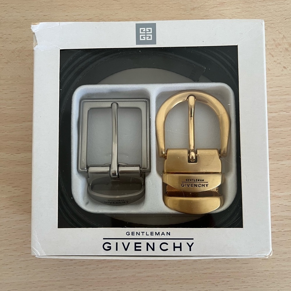 Givenchy Men’s Black Leather Belt Gift Set Two Buckles Gentleman Collection NIB - Picture 16 of 16